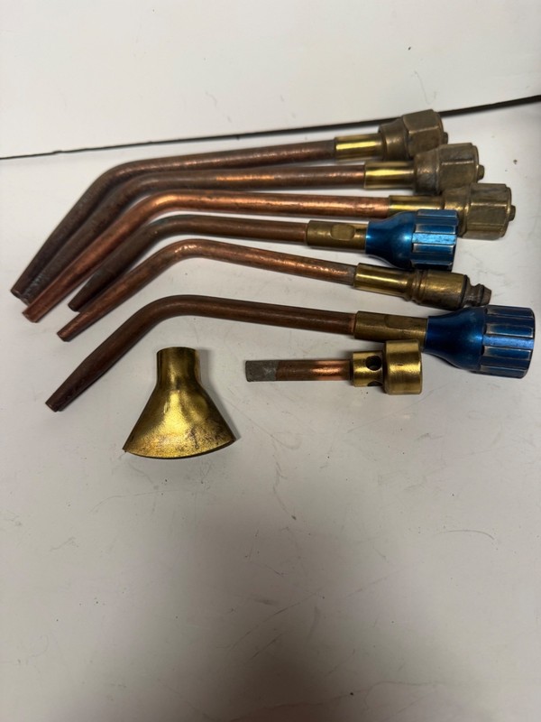LOT OF 6 WELDING NOZZLE  GAS VICTOR