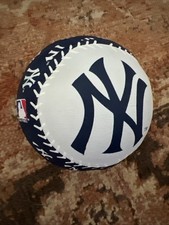 New York Yankees Collectible  Oversized Baseball
