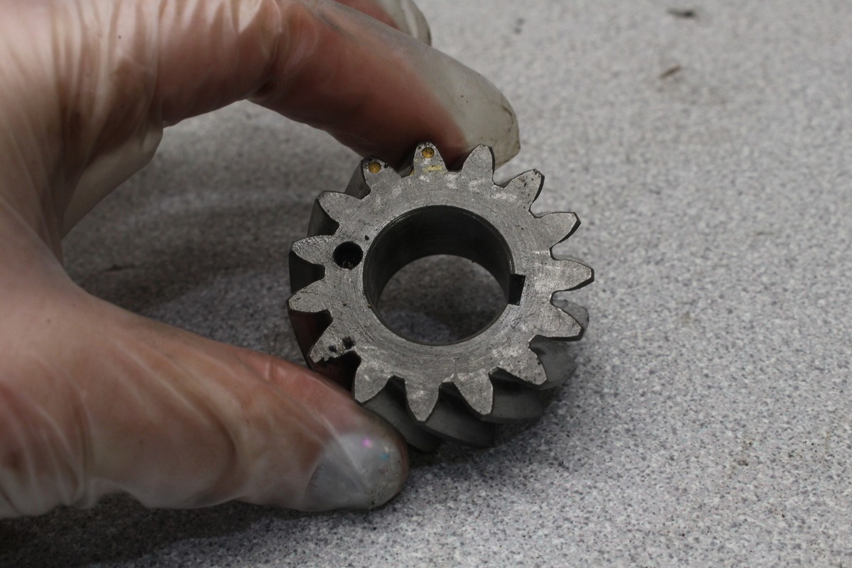 sssページ 1971 Kawasaki A7SS A7 Avenger 350 CLUTCH DRIVE SPROCKET B11-7706