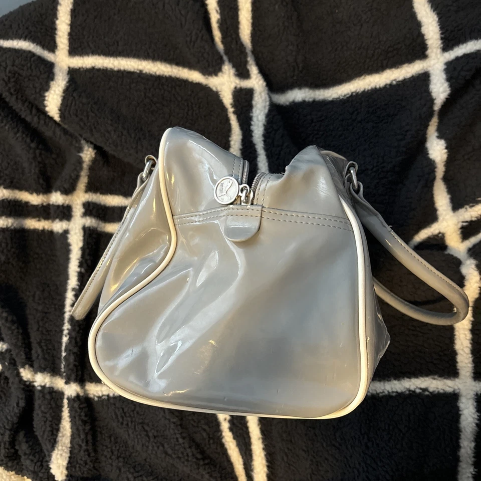 Cartera Puma de poliuretano Foto 4 de 4