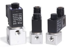 1pcs AirTAC  Solenoid Valve DC24V  3V208NCB  New