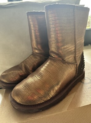 UGG Boots Classic Short Lizard Studs 37 bronze