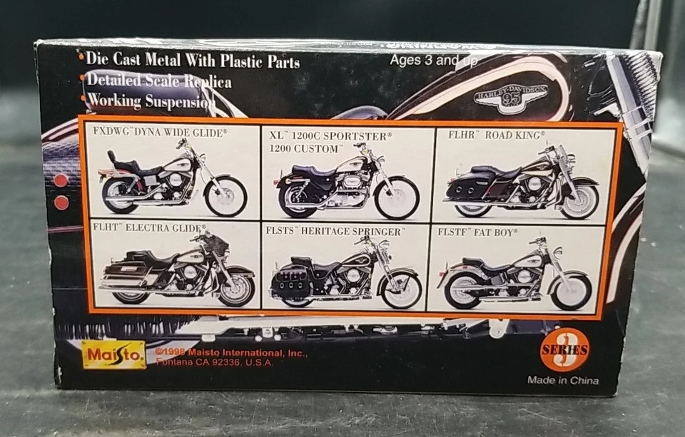 Maisto Harley Davidson Road King масштаб 1:18 литая модель Road King  - Изображение 4 из 4