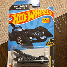Hot Wheels Batman Forever Batmobile 1:64 Diecast Black 1995 Unopened Box