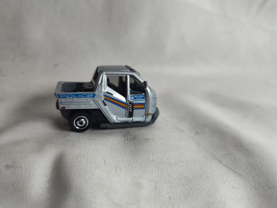 Silver Matchbox MBX Metro Police MB978 - Pre-Owned - Image 2 of 4