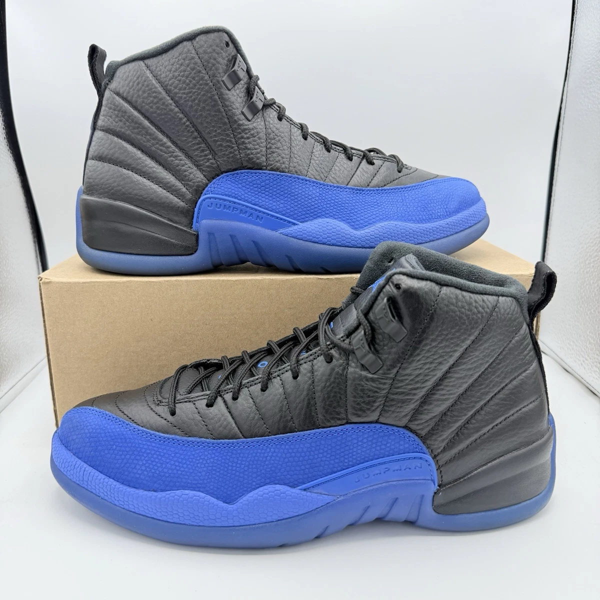 %Size 8 Nike Air Jordan 12 \