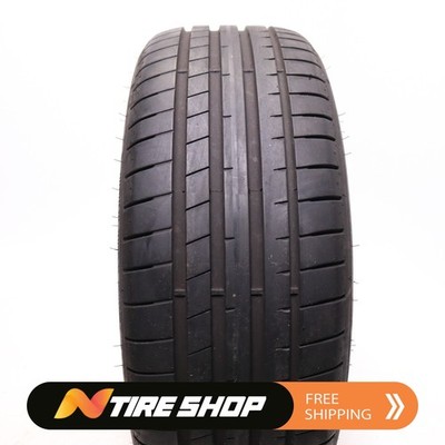 Used 225/45R19 Dunlop Sport Maxx RT2 DSST Run Flat - 92W - 8.5/32 No Repairs