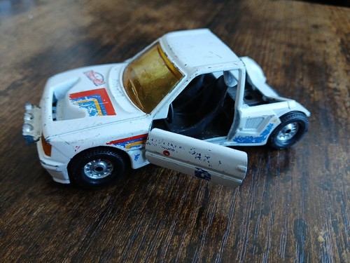 Corgi Toys Peugeot 505 STI & Peugeot 205 Turbo - Picture 5 of 16