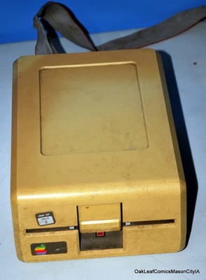 APPLE III Computer External 5 1/4'' Floppy Disk Drive A3M0004 Not Tested SN41435
