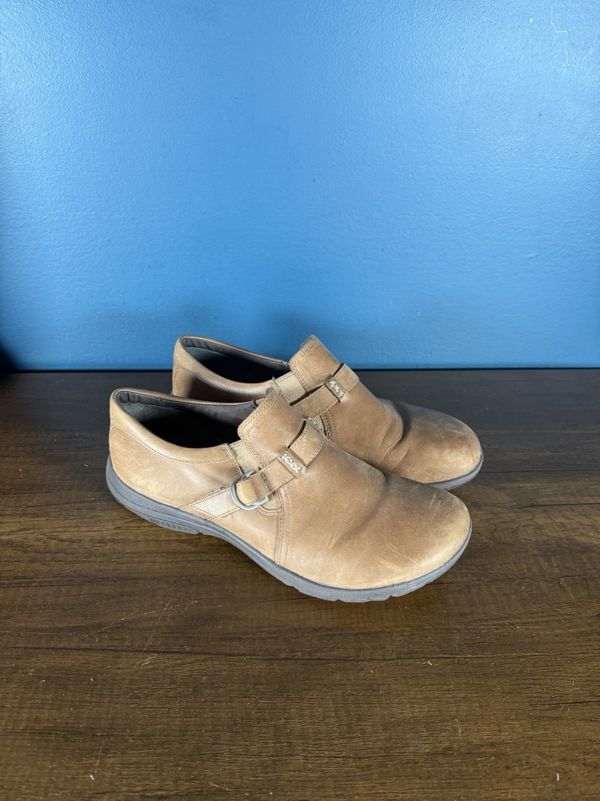 Merrell donna Jungle Moc pelle marrone slip on fibbia laterale taglia 9 5 M J00177