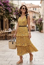 Lulus Such Sophistication Yellow Floral Print Pleated Maxi Dress Size S NWOT