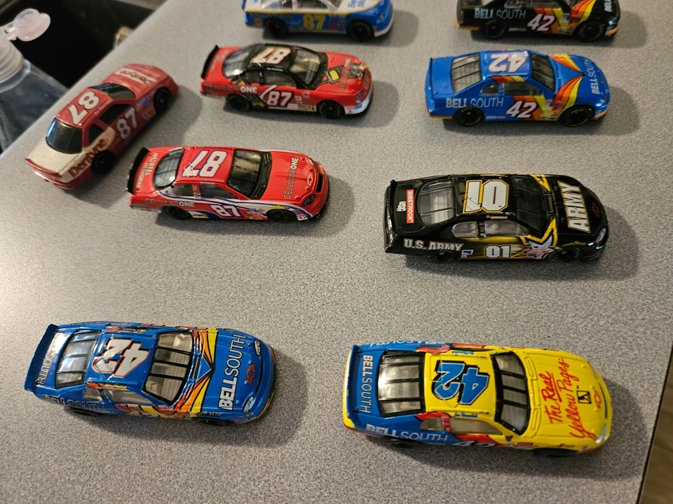 Lot of 15 Joe Nemechek 1/64 Diecast Nascars Action Lionel - Image 2 of 4