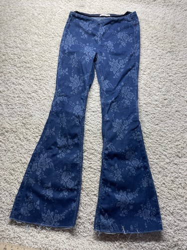 We The Free Jeans Denim penny pull-on flare 28x32 Floral Print Raw Hem