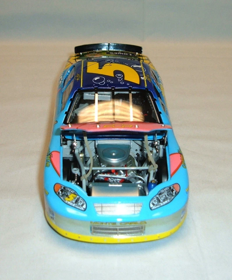 Action RCCA Elite Kyle Busch #5 SpongBob SquarePants 2004 Monte Carlo 1 of 300 - Image 4 of 4