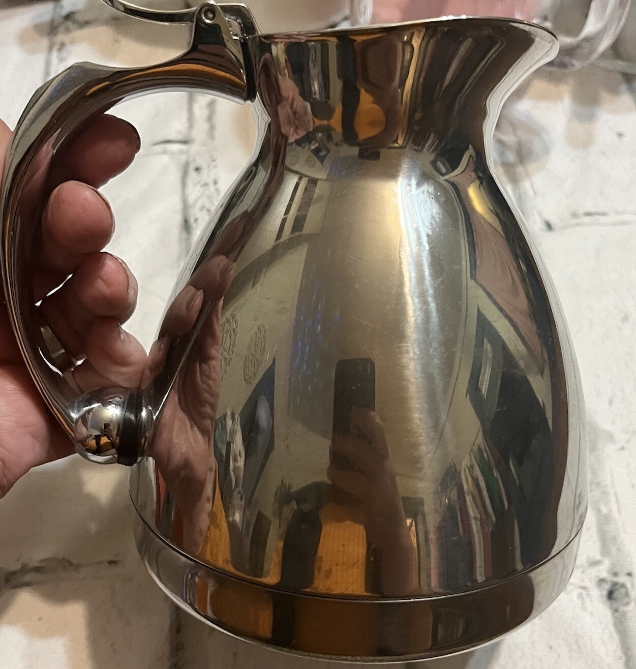 Stainless Steel Hot Beverage, Syrup Insulated Dispenser Weighted Lid ,Handle ,