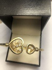 14 Kt Yellow Gold Cubic Zirconia Gem Heart Bangle Bracelet