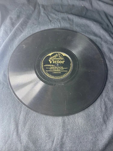 VICTOR Record 78 rpm 19860 LUCKY BOY / A LITTLE BUNGALOW