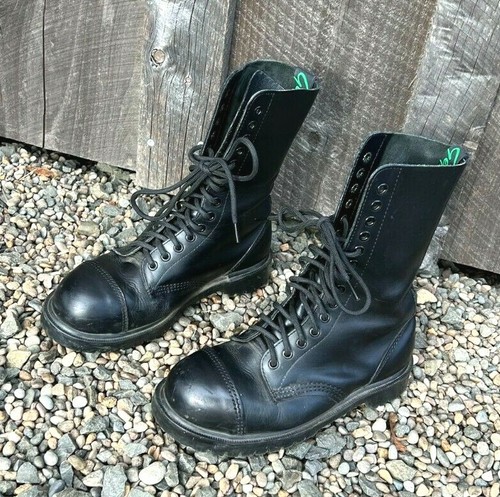 14 eye combat boots