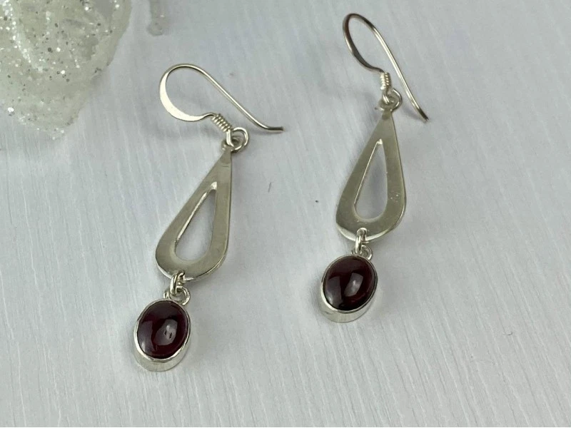 925 Sterling Silver Garnet Pyrope Earrings - Image 2 of 4