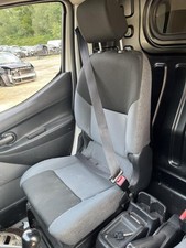 Siège Nissan NV200