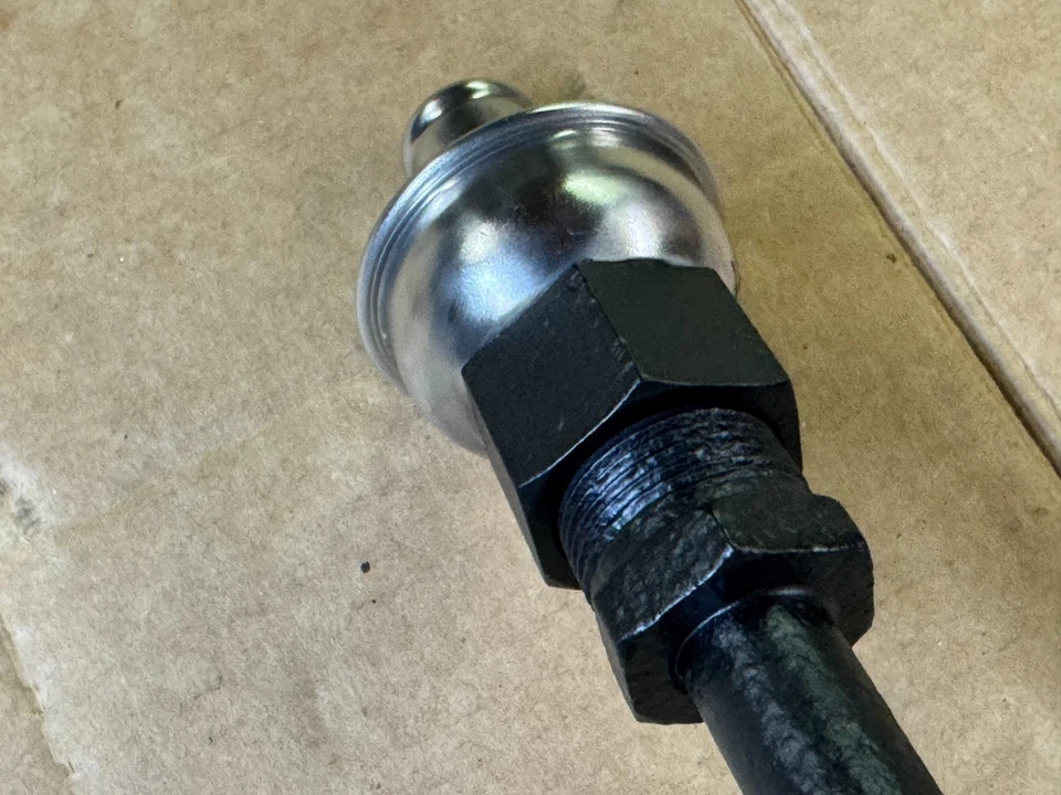 Трубка головки блока цилиндров кроссовера 87-93 Ford Mustang выпускной клапан SMOG EGR - Изображение 2 из 4