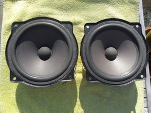 Braun-Lautsprecher Chassis aus 3-Wege Box "625/1" und andere