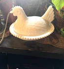 VTG INDIANA MILK GLASS 2 PIECE  HEN ON A NEST CANDY DISH-7"