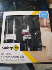 Safety 1st Room Solutions: No-Tools Baby Proof Deluxe Kitchen Safety Kit