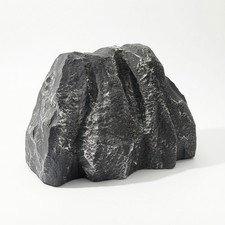 Schaumstoffgestein mit facettierter Oberfl&auml;che hochdichte Landschaft Felsen dunkelgrau