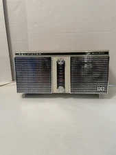 RCA Victor Transistor Radio RGA39W-Walnut Works RCA