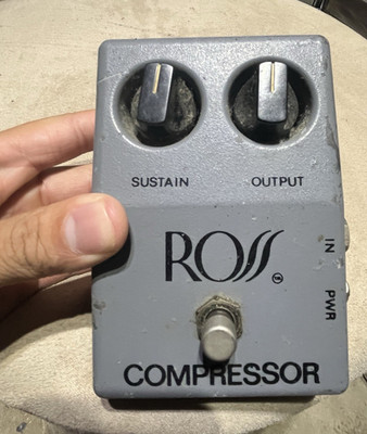 Vintage 1978 Ross Gray Compressor Guitar Pedal Early OUTPUT USA Original