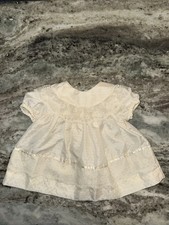 True Vintage Baby Girl Cream Lace Dainty Dress Size 12 Months
