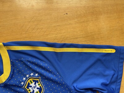 BRAZIL 2010 2011 AWAY FOOTBALL SHIRT SOCCER JERSEY NIKE BRAZIL 2010 2011 AWAY FOOTBALL SHIRT SOCCER JERSEY NIKE