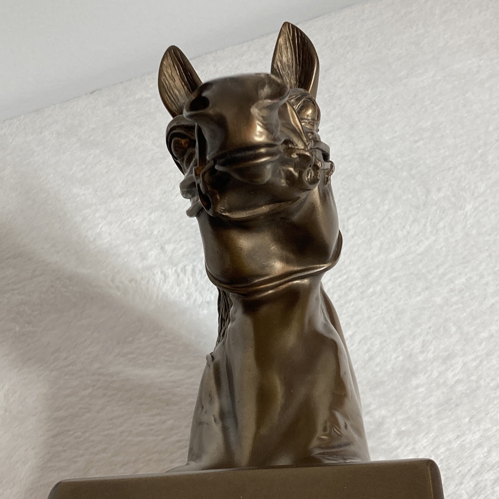 Vintage Horse Head Sculpture Bookend On Base Heavy Resin Gold Bronze