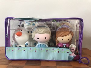 disney frozen bath toys