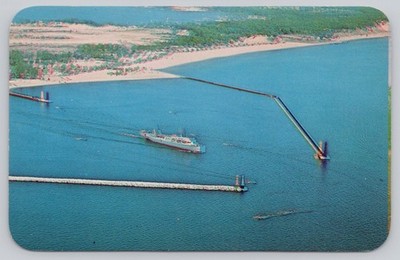 Muskegon Michigan SS Milwaukee Clipper Photochrome Postcard Pere Marquette