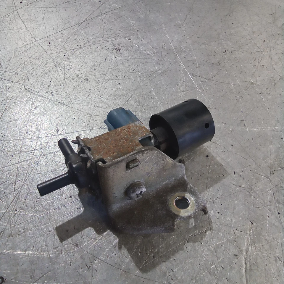 Subaru Impreza Newage 2004-2007 Air Vacuum Purge Solenoid Valve - Image 4 of 4