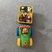 Kiddieland Old McDonald Motorized Farm Tractor With  All Animals & Farmer.