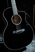 Taylor 214ce-BLK DLX 2019