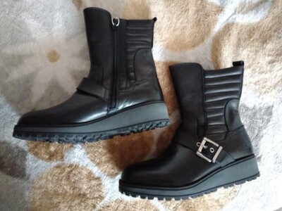 NWOB Lumberjack ankle boot, size 8US, color Black, runs  display picture 2