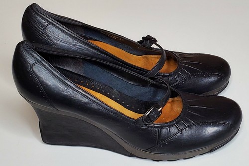 Kenneth Cole Reaction Black Mary Jane 