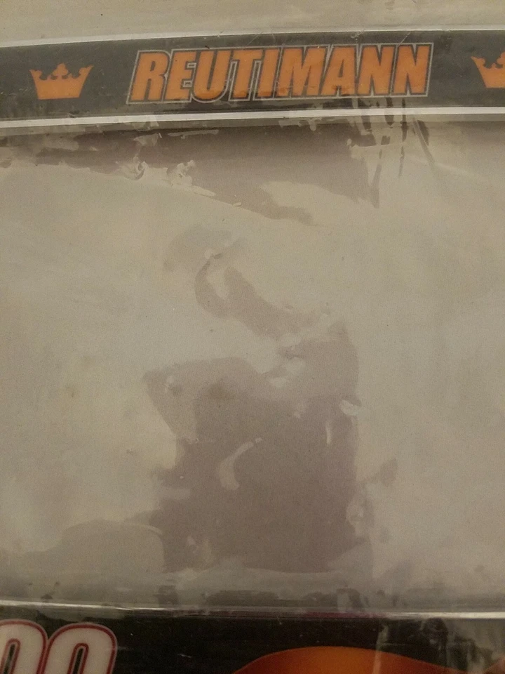 Porta matrícula Nascar Michael Waltrip Racing "00" Reutimann Foto 3 de 4