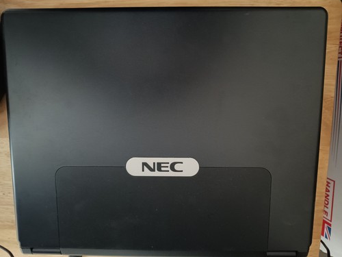 NEC Retro Gaming Laptop - Working - WIN XP - 40Gb HD - Picture 3 of 18