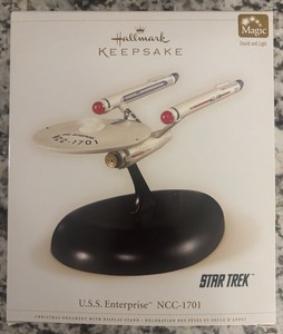2006 Hallmark U.S.S. Enterprise Star Trek Ornament. New In Box.