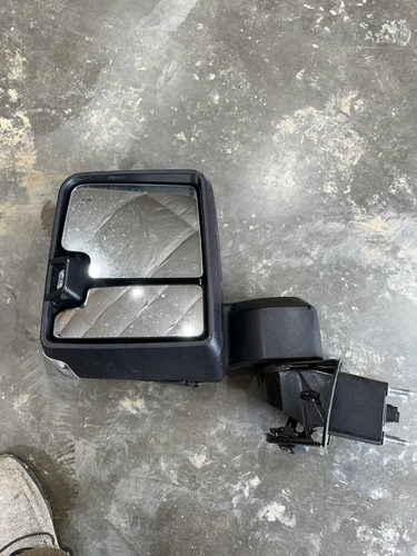 2020 Silverado 2500hd Camera/Blind Spot Detection/Lighted Chrome Mirror 