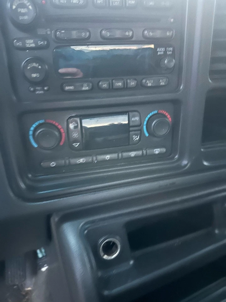 05 06 07 Control de temperatura calor aire acondicionado Chevy Silverado 1500 Foto 2 de 4