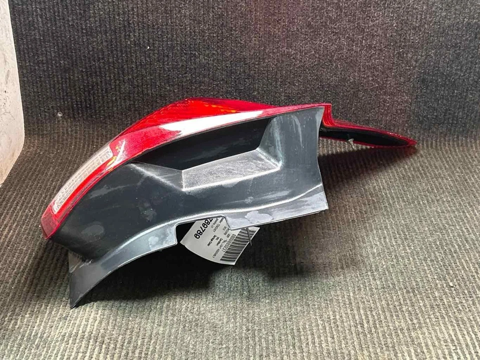 Fits 2012-14 Ford Focus Htbk Tail Light LH OEM#:CV6Z13405L Foto 2 de 4