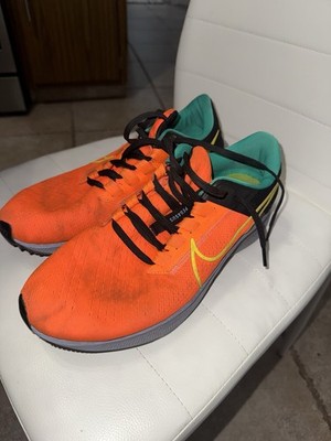 Authentic Nike Air Zoom Pegasus 38 / Hyper Crimson/Yellow Strike / Men's / NIB