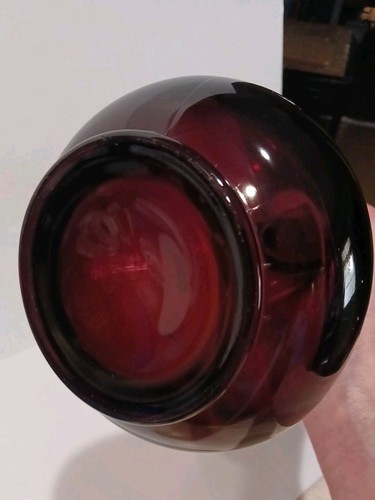 LE Smith Smoothie Purple Amethyst Swung Vase 24" Has A 17.5" Bottom - Picture 4 of 5