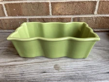 CHANTAL TALAVERA COLLECTION BAKING DISH LOAF PAN Green Scalloped Wavy Edge 2006
